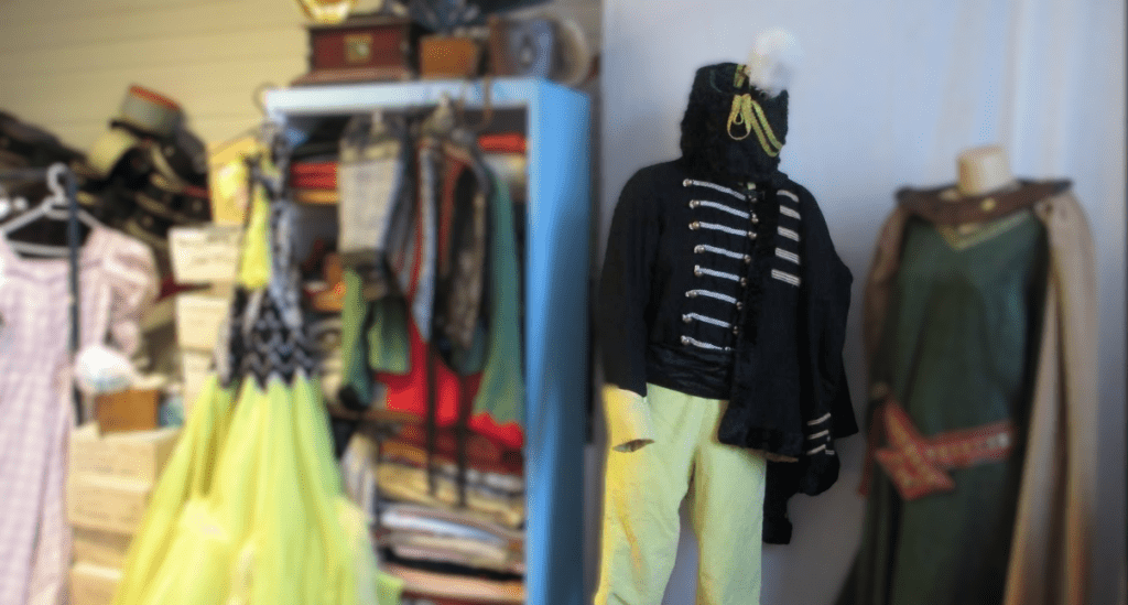 Costume-sur-Seine-Location-Historique-Ivry-sur-Seine