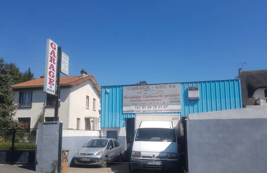Garage-GSU-94-Automobile-garage-Vitry-sur-Seine