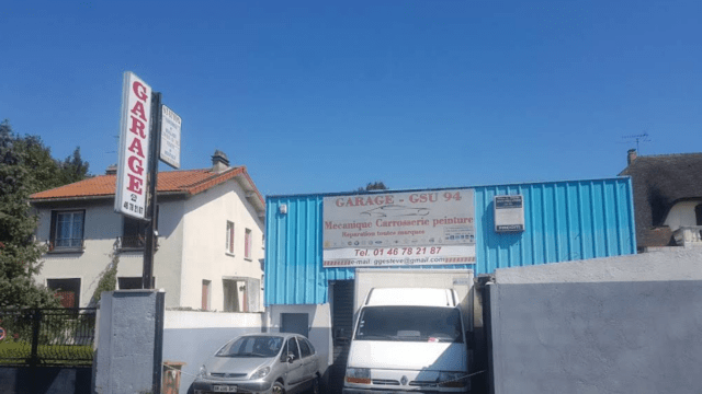 Garage-GSU-94-Automobile-garage-Vitry-sur-Seine
